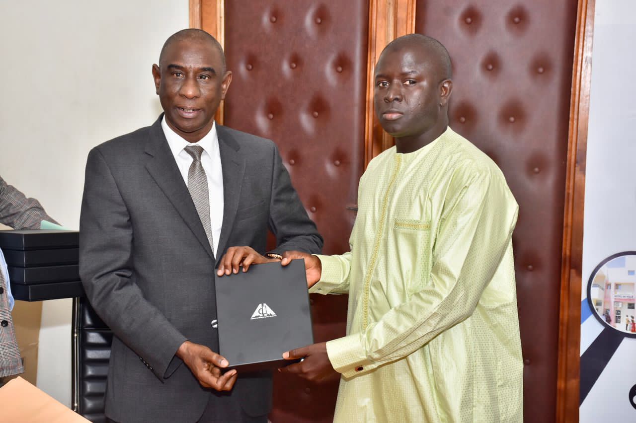 ADM VISITE MINISTRE